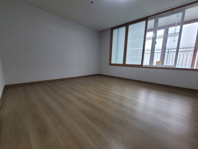 1890351340_6v49WT7y_8ac1537fd4d3f6066f71c72fa13b9b0ab287a4a8.jpg 이미지크게보기