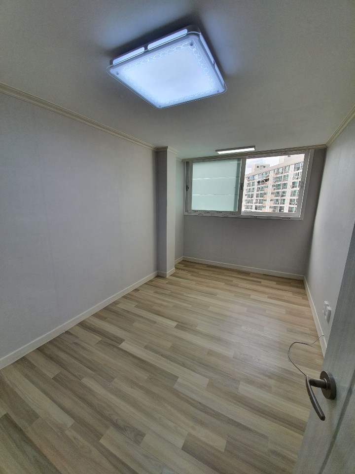 3024389957_I9WZ7SxR_be2bc7028b5cf78df6385f20c5d69f4776acac3a.jpg 이미지크게보기