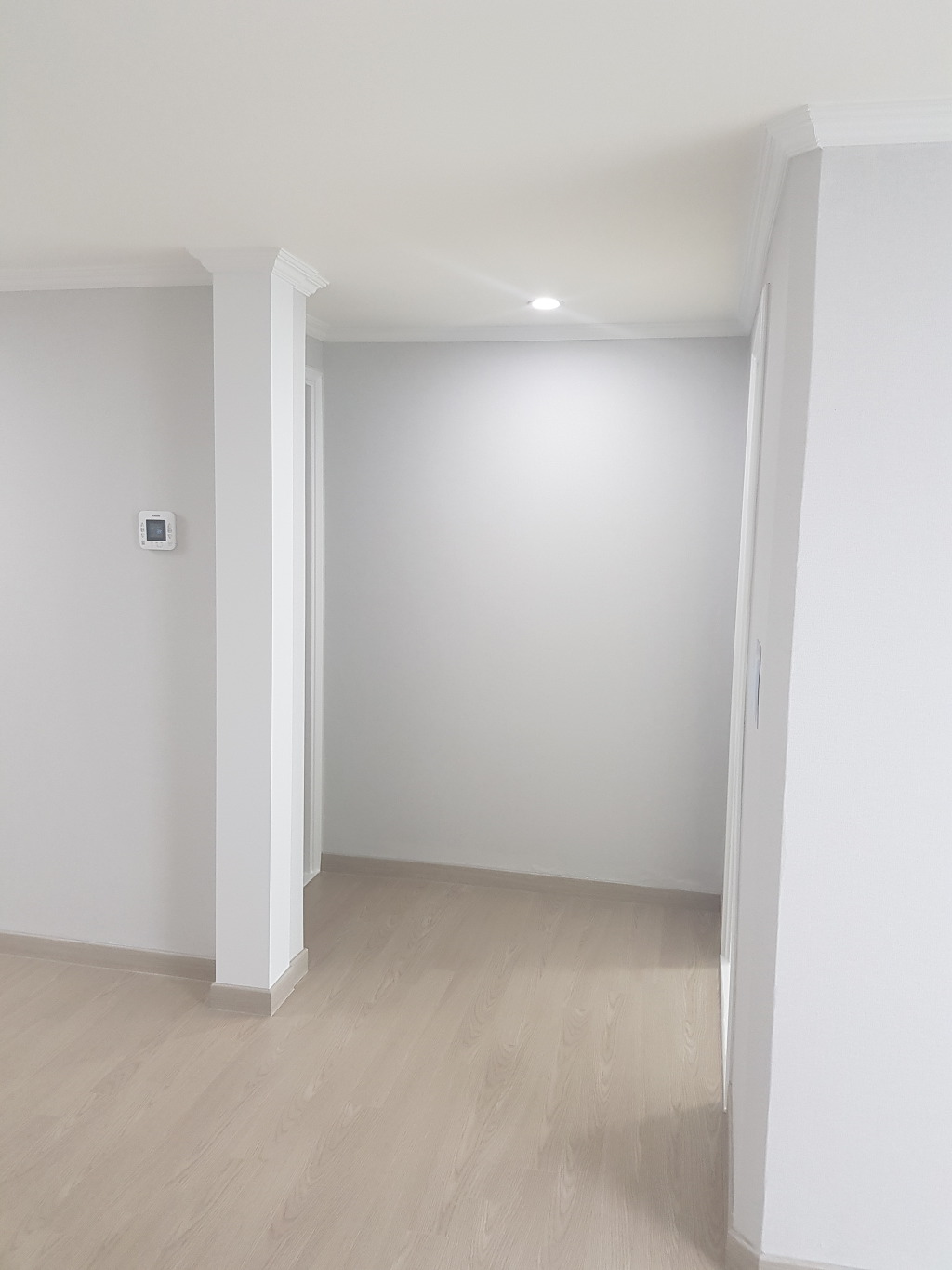 832901770_Pw64mIQU_394f0a9899b3bf9f4f47a61c8aaa26f698b99a05.jpg 이미지크게보기